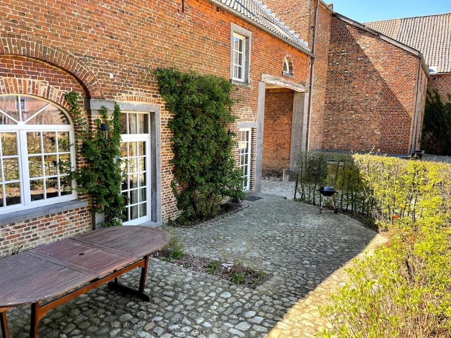 Le Cottage - Maison De 6 A 8 Personnes - La Ferme Du Try Frasnes-lez-Gosselies Exterior foto