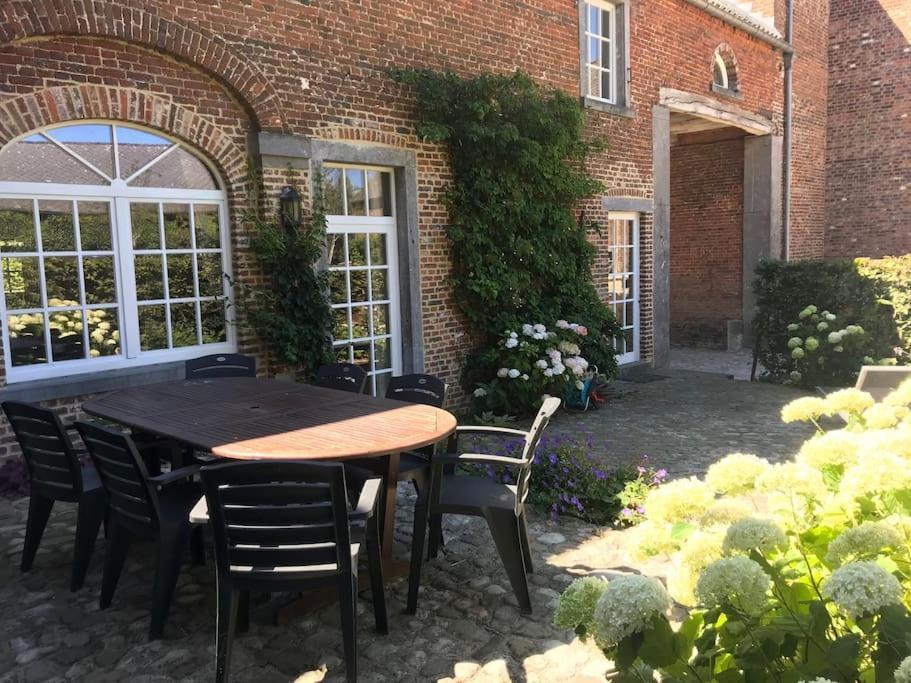 Le Cottage - Maison De 6 A 8 Personnes - La Ferme Du Try Frasnes-lez-Gosselies Exterior foto